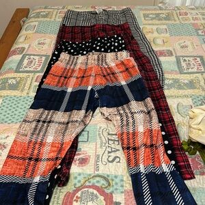 Stylish Women's Plaid and Polka Dot Leggings